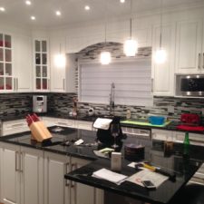 Installation de stores sur mesure a Montreal - Le gars des Stores